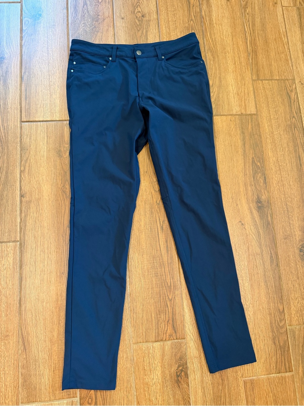 Lululemon Navy mens Stretch Performance Pants 32x34